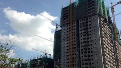 Suất ngoại giao, giá chênh... là những câu chuyện không mới những vẫn luôn được môi giới bất động sản sử dụng với nhiều cách khác nhau để "câu" khách hàng.