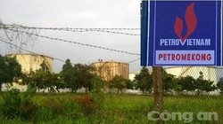 Trả lại 100 triệu và chai rượu cho người "bỏ quên"