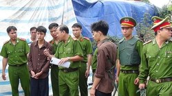 Dương và Tiến tại buổi thực nghiệm tại hiện trường