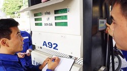 Xăng dầu giảm giá mạnh từ 15h chiều 18/12