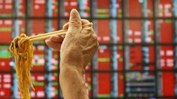 Khoảng 86% đũa ở Đài Loan được nhập từ Trung Quốc, 12% từ Việt Nam, 1,8 % từ Indonesia và các nước khác. Ảnh Reuters