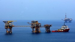Giá thành khai thác các mỏ dầu của PVN khác nhau dẫn đến việc phải tính toán khai thác nhiều hay khai thác ít mỏ nào mới có lãi - Ảnh:TL