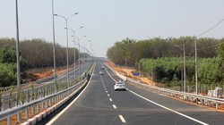 Đường cao tốc TPHCM - Long Thành - Dầu Giây đoạn đi qua địa phận tỉnh Đồng Nai. Ảnh: Anh Quân