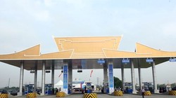 Trạm thu phí cầu Hạc Trì. Ảnh: Tiến Hiếu 