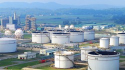 Lọc dầu Dung Quất xin tự tính giá xăng dầu