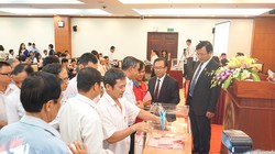 Cổ đông công ty Vissan bỏ phiếu tại Đại hội