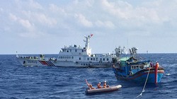 Tàu Trung Quốc vây bắt tàu cá Việt nam trên biển Việt Nam