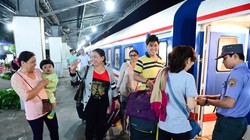 Ngành đường sắt đang nỗ lực giành lại thị phần vận tải nhờ vào sự thân thiện hơn với khách đi tàu. Ảnh: Zing