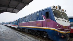 Đường sắt VN đang tập trung đóng mới toa xe chất lượng cao