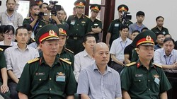 Bị cáo Đinh Ngọc Hệ trước tòa. Ảnh: TTXVN