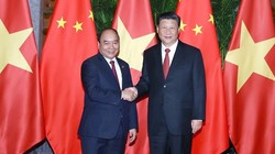 Thủ tướng Nguyễn Xuân Phúc và Tổng Bí thư, Chủ tịch Trung Quốc Tập Cận Bình. Ảnh: VGP