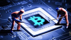 Để bắt đầu công việc "đào Bitcoin", bạn cần một máy tính cấu hình cao. Nguồn: leganerd 