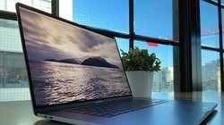 Trong tầm giá 50 triệu chọn mua Dell Precision 7550 hay Macbook Pro 16 2019 ? (Ảnh: Mac World)