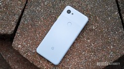 Google Pixel 3a (Ảnh: Android Authority)