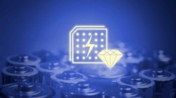 Pin kim cương có khả năng cung cấp năng lượng trong thời gian dài (Ảnh: Nikkei)