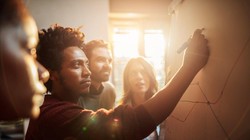 Phương pháp để quản lý và vận hành mô hình học máy một cách hiệu quả (Ảnh: CIO)