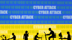 Phương Tây cáo buộc Nga đánh sập mạng Internet vệ tinh Ukraine (Ảnh: Reuters)