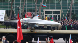 Người dân Lithuania quyên góp 5,4 triệu USD để viện trợ cho Ukraine UAV chiến đấu (Ảnh: Business Insider)