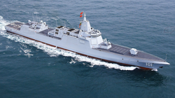 Tàu khu trục tàng hình mới của Trung Quốc nguy hiểm thế nào? (Ảnh: Military Watch Magazine)