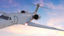 Quốc hội Mỹ thúc đẩy mua thêm máy bay phản lực tác chiến điện tử EC-37 (Ảnh: The Drive)