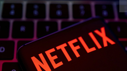 Hàn Quốc xem xét dự luật bắt Google và Netflix trả phí cho các nhà mạng (Ảnh: Reuters)