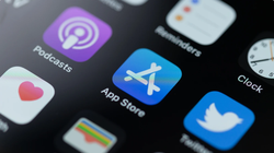 Doanh thu App Store giảm mạnh, Apple quay cuồng (Ảnh: Phone Arena)