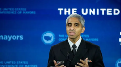 Mỹ quan ngại trước tình trạng thanh thiếu niên dành quá nhiều thời gian cho mạng xã hội (Ảnh: Yahoo)