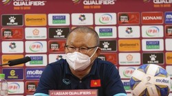 ĐT Việt Nam thảm bại trên sân Australia