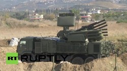 Tổ hợp pháo - tên lửa tầm gần Pantsir-S1 trên sân bay Hmeymim, Latakia Syria