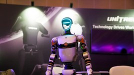 Robot của hãng Unitree. Ảnh: Bloomberg