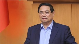 Thủ tướng: Thiên tai, bão lũ liên tiếp kéo dài ảnh hưởng nặng nề đến người dân