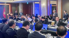 Ông Nguyễn Trung Chính, Chủ tịch HĐQT/Chủ tịch điều hành Tập đoàn công nghệ CMC phát biểu tại tọa đàm.