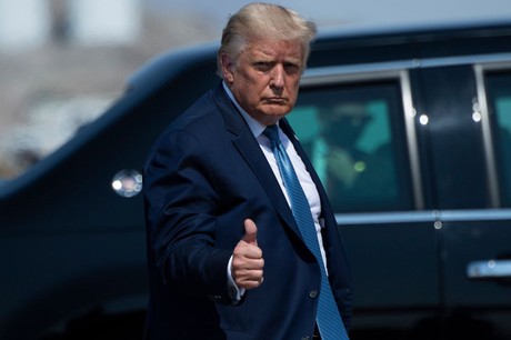 Giải mã sức hút của “kẻ nổi loạn quyến rũ” Donald Trump