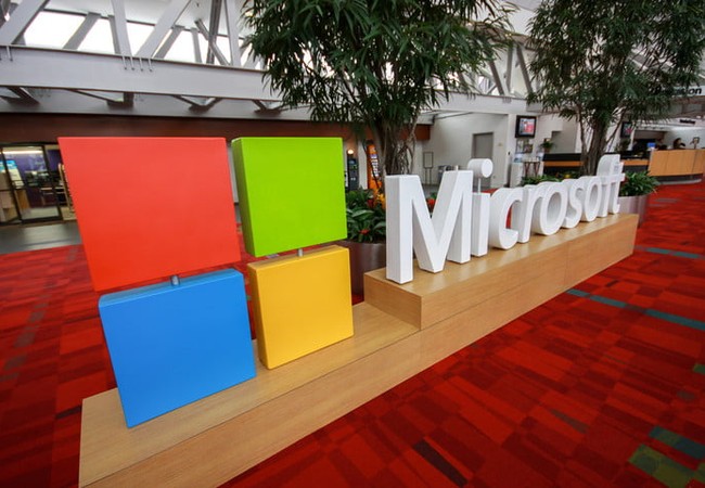Microsoft đang bí mật phát triển một mẫu smartphone mới Có thông tin cho biết Microsoft đang thử nghiệm một thiết bị bí mật chạy một phiên bản Windows Mobile mới
