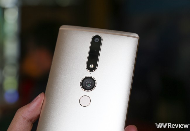 Mới ra năm ngoái, giá hơn 10 triệu nhưng Lenovo Phab2 Pro không được lên Android 7 Ảnh minh họa