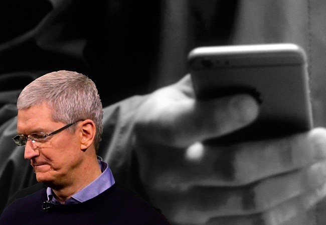 Nếu đúng như tin đồn, iPhone 8 không xứng với giá hơn 1000 USD Tim Cook - CEO của Apple