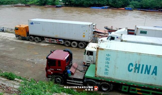 Hàng Trung Quốc quá cảnh ở Việt Nam tối đa 120 ngày Hàng Trung Quốc quá cảnh ở Việt Nam tối đa 120 ngày