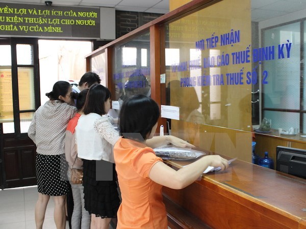 Hà Nội công khai 144 doanh nghiệp nợ thuế, địa ốc lại chiếm phần lớn Danh sách 144 đơn vị nợ thuế vừa công khai đợt VII năm 2016 có tổng số tiền nợ gần 194 tỷ đồng tính đến 31/05/2016