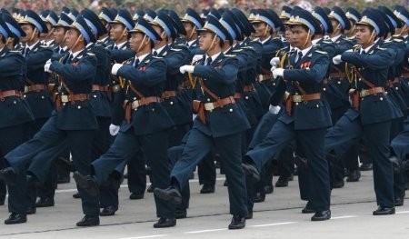 Việt Nam xem xét mua máy bay chiến đấu, trinh sát Mỹ , châu Âu Không quân Việt Nam diễu hành