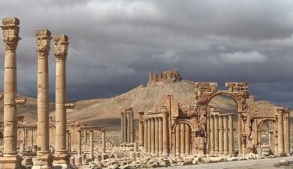 Báo động: IS bắt đầu thủ tiêu “con tin” Palmyra! Palmyra có nguy cơ bị xóa sổ hoàn toàn dưới tay khủng bố IS