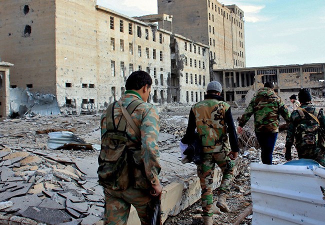 Tiếp tục tấn công, quân đội Syria tiêu diệt hàng chục tay súng IS Tiếp tục tấn công, quân đội Syria tiêu diệt hàng chục tay súng IS