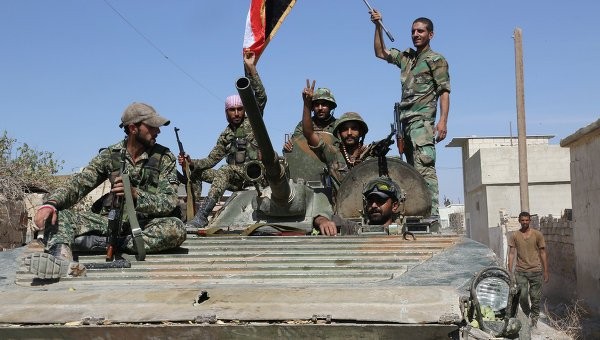 Quân đội Syria giành lại nhiều làng trong ngày cuối cùng năm 2015 Quân đội Syria giành lại nhiều làng trong ngày cuối cùng năm 2015