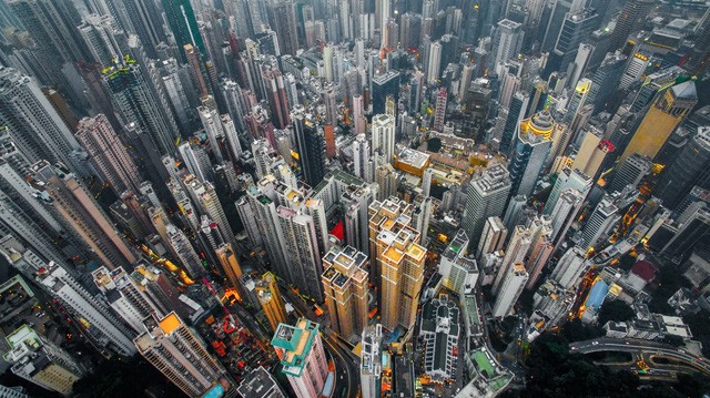 Hong Kong chật kít nhà cao tầng qua góc nhìn Flycam Hong Kong chật kít nhà cao tầng qua góc nhìn Flycam
