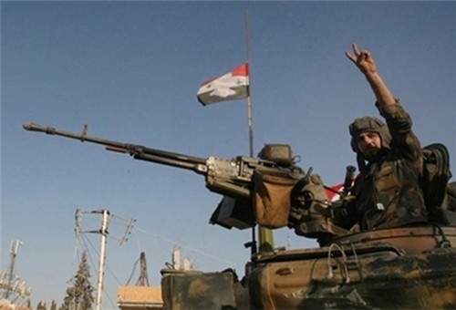 Kiên cường phòng ngự, quân đội Syria diệt 50 tay súng cực đoan ở Aleppo Binh sĩ quân đội Syria trên chiến trường Aleppo