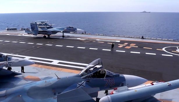 Chiến cuộc Syria: Nga tự tin rút tàu sân bay, bớt binh lực Trên tàu sân bay Đô đốc Kuznetsov ở Syria
