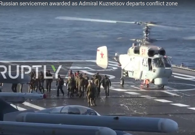 Cụm tàu sân bay Đô đốc Kuznetsov của Hải quân Nga kết thúc nhiệm vụ ở Syria - VIDEO Tổng tham mưu trưởng quân đội Syria thăm tàu sân bay Đô đốc Kuznetsov