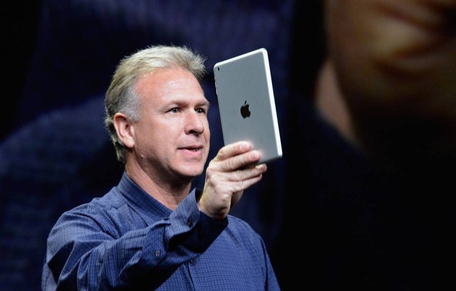 Quản gia ảo của Apple liệu sẽ có màn hình cảm ứng? Ông Phil Schiller