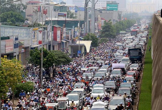 Báo động: Phát hiện thủy ngân lơ lửng trong không khí ở Hà Nội Cảnh tắc đường ở Hà Nội