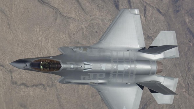 Mẫu chiến đấu cơ thế hệ thứ 5 F-35 do Leckheed Martin chế tạo (Ảnh: National Interrest)