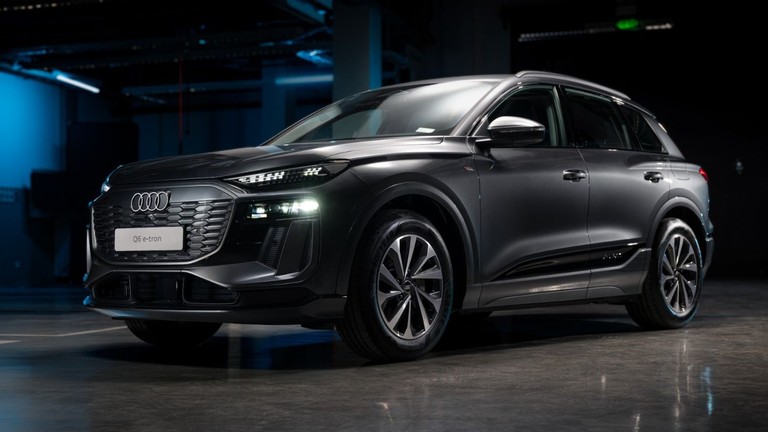 Audi Q6 e-tron: SUV điện hạng sang giá 3,2 tỷ đồng, sạc đầy đi gần 600 km